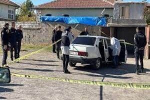 Kayseri'de, Savaş Yazıcı (40) ve arkadaşı Neşe Karabacak (42), bir