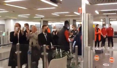 Sivasspor kafilesine havalimanında mahsur kaldı