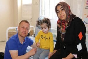 Adıyaman'da Murat ve Remziye &Ccedil;alış &ccedil;iftinin SMA hastası kızları Nilay