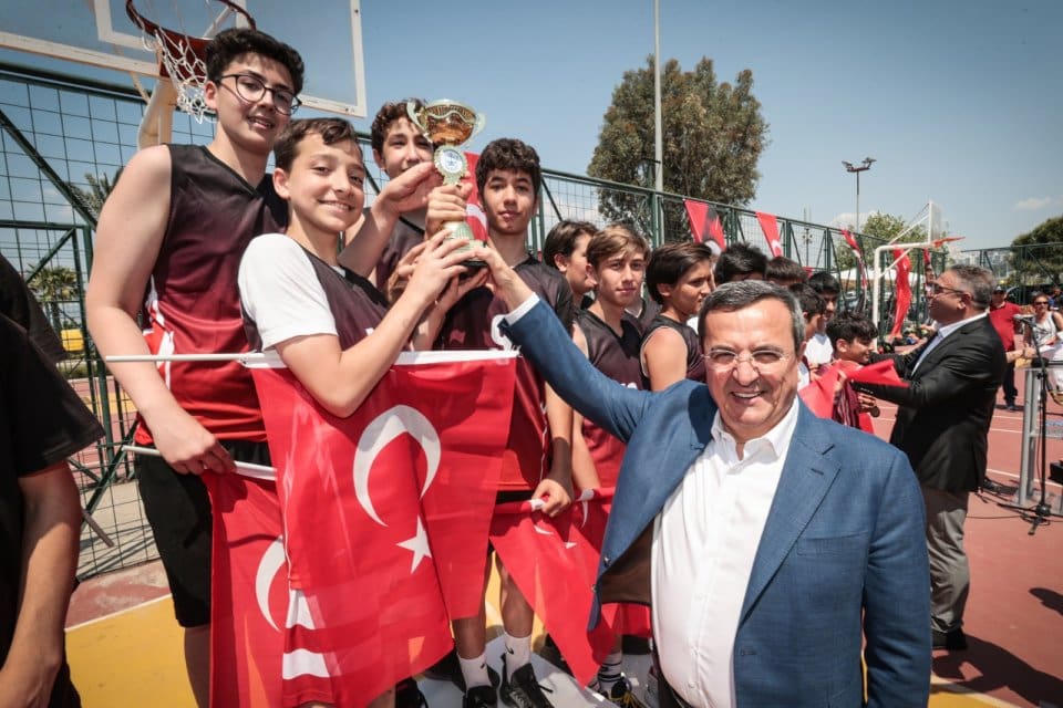 Konak Belediyesi&rsquo;nin 19 Mayıs Atat&uuml;rk&rsquo;&uuml; Anma, Gen&ccedil;lik ve Spor Bayramı