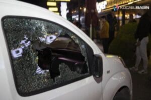Esenyurt'ta gece saatlerinde caddede karşılaşan iki grup hen&uuml;z bilinmeyen bir