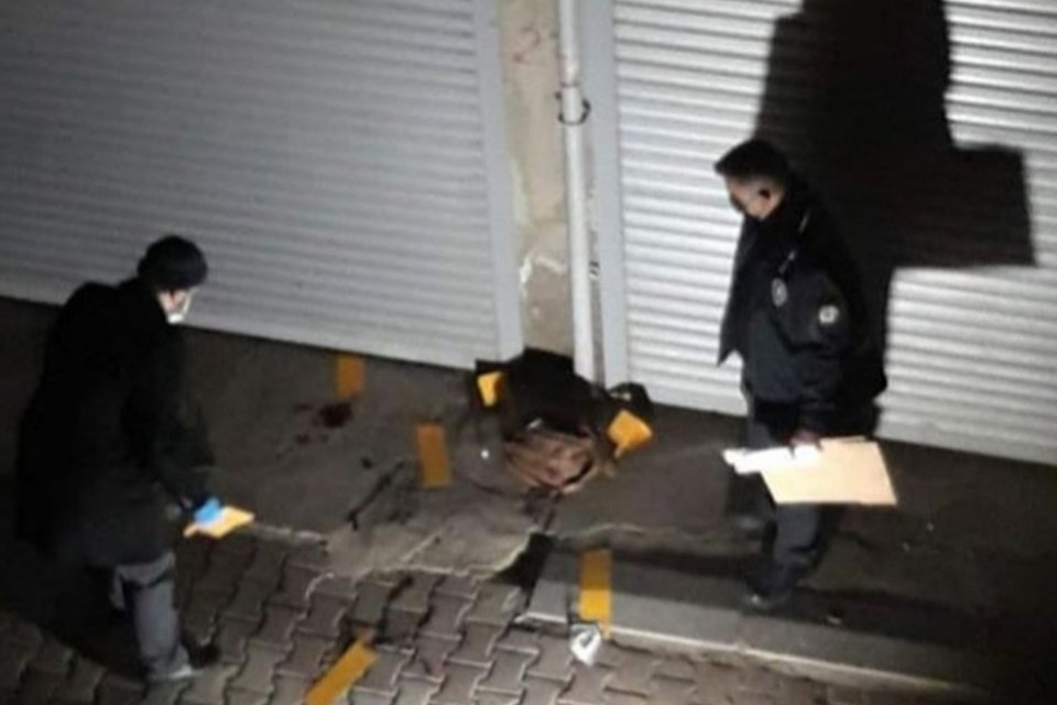 İzmir'in Kemalpaşa ilçesinde sokakta tartıştığı kişi tarafından bıçaklanan Meral Şen