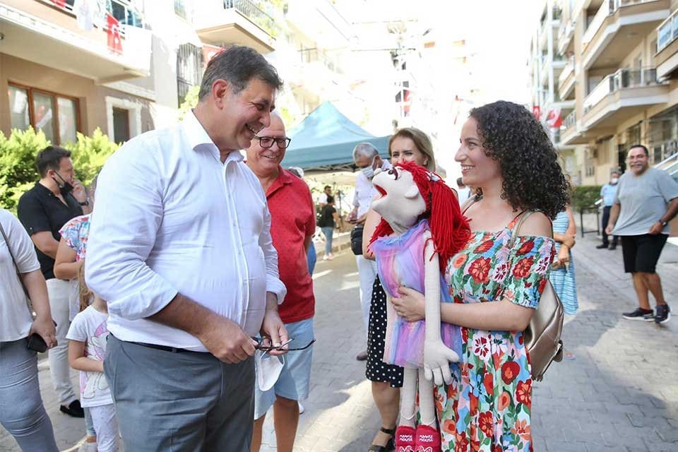 Karşıyaka Belediyesi her hafta d&uuml;zenlediği Sokak Senin etkinliği ile, Sağlıklı