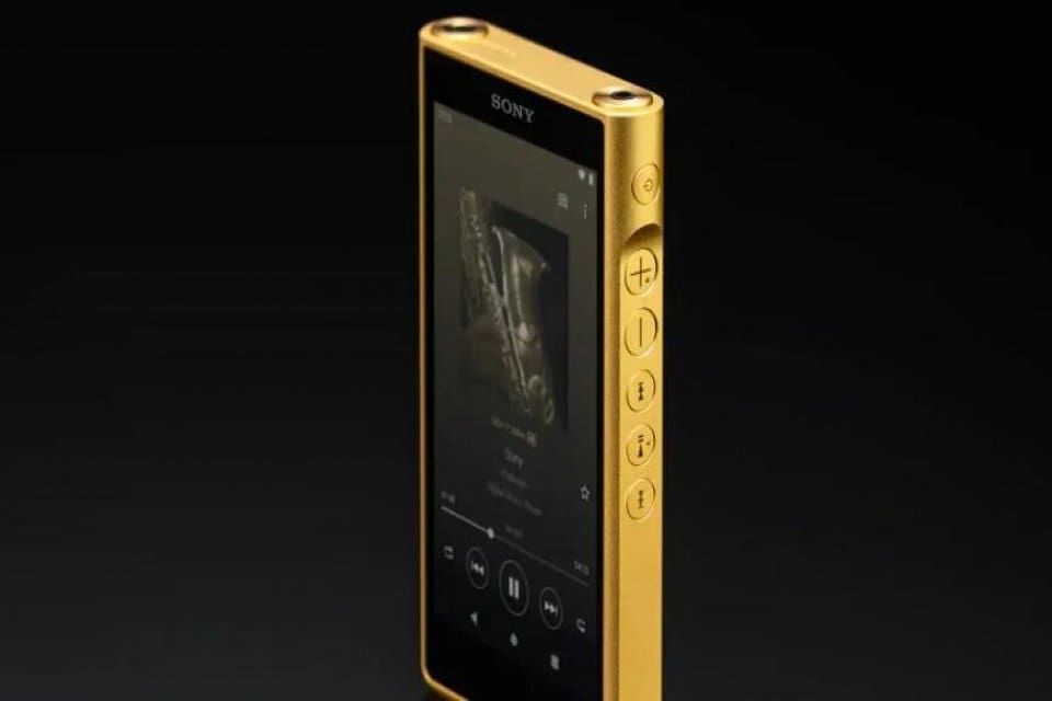 Sony'nin ikonik Walkman serisi y&uuml;ksek fiyat etiketleriyle yeniden gelmeye hazırlanıyor.
