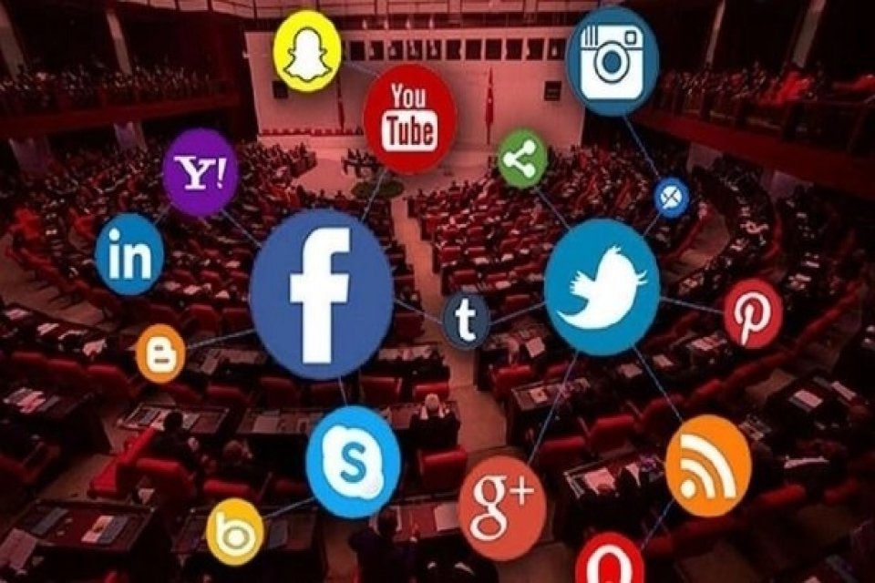 Meclis'in g&uuml;ndemine geldiği g&uuml;nden bu yana tartışılan 'Dezenformasyonla M&uuml;cadele' olarak