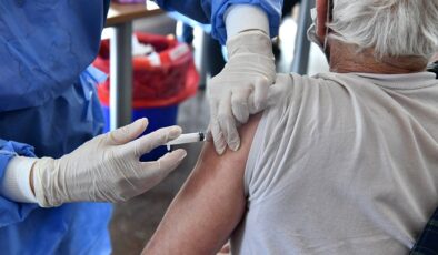Sosyal Yaşam Kampüsü’nde ilk doz aşılar yapıldı