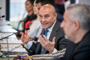 İzmir B&uuml;y&uuml;kşehir Belediyesi&rsquo;nin 15-21 Şubat 2023 tarihleri arasında d&uuml;zenleyeceği İkinci