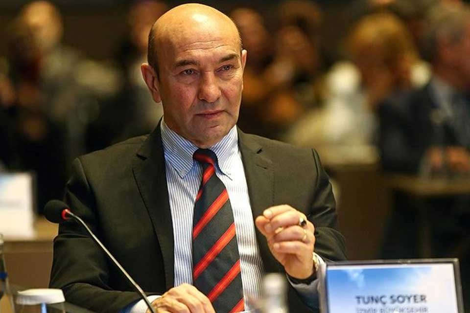 Memleket Partisi Genel Başkanı Muharrem İnce'nin partisinin İzmir il kongresi