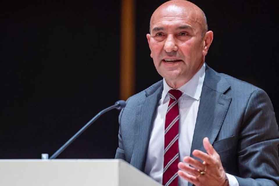 Büyükşehir tarafından Karşıyaka'da yapımı süren Opera binası ile ilgili iddialara