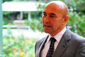 Torbalı&nbsp;Belediye Meclisinde yapılan başkanlık se&ccedil;imini baştan sona takip eden İzmir