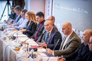İzmir B&uuml;y&uuml;kşehir Belediyesi'nin d&uuml;zenleyeceği İkinci Y&uuml;zyılın İktisat Kongresi i&ccedil;in hazırlıklar