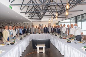 İzmir Büyükşehir Belediye Başkanı Tunç Soyer, Ege Ekonomiyi Geliştirme Vakfı'nın