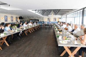 İzmir B&uuml;y&uuml;kşehir Belediye Başkanı Tun&ccedil; Soyer, CHP İzmir İl Başkanı