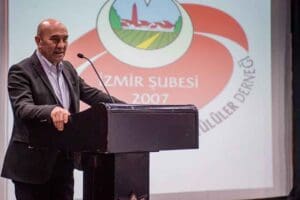 İzmir B&uuml;y&uuml;kşehir Belediye Başkanı Tun&ccedil; Soyer, Yeni Kuşak K&ouml;y Enstit&uuml;leri