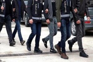Osmaniye'de uyuşturucu satıcılarına y&ouml;nelik operasyon d&uuml;zenlendi. İ&ccedil;işleri Bakanı S&uuml;leyman Soylu,