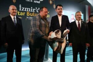 İ&ccedil;işleri Bakanı S&uuml;leyman Soylu İzmir programı kapsamında Seferihisar il&ccedil;esindeki Polis