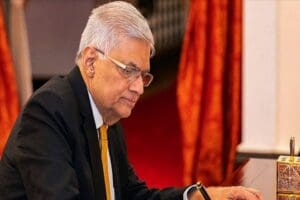 Sri Lanka Parlamentosunda yapılan oylamada, Ge&ccedil;ici Devlet Başkanı ve Başbakan