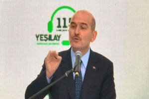 Esenyurt'ta Yeşilay Danışmanlık Merkezi a&ccedil;ılış t&ouml;reninde konuşan İ&ccedil;işleri Bakanı S&uuml;leyman
