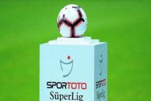 S&uuml;per Lig'in bitime 1 hafta kala Denizlispor'un ardından Ankarag&uuml;c&uuml; ve