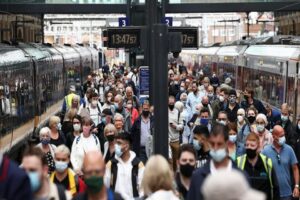 İngiltere'de Acil Durumlar i&ccedil;in Bilimsel Danışma Grubu (SAGE) tarafından ger&ccedil;ekleştirilen