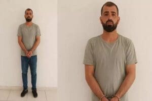 İ&ccedil;işleri Bakanlığı, Şırnak'ta durdurulan takside, 23 su&ccedil;tan aranan PKK/KCK&nbsp;ter&ouml;r&nbsp;&ouml;rg&uuml;t&uuml; &uuml;yesi