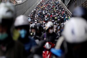 Koronavirüs salgınında yayılmayı bir türlü kontrol altına alamayan Avrupa ülkeleri