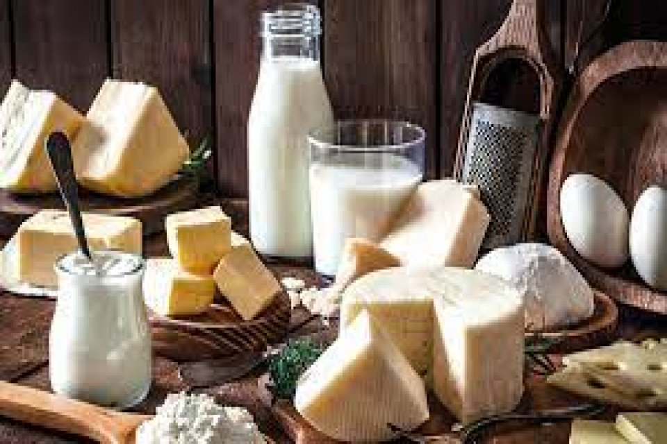 &Ccedil;iğ s&uuml;te gelen zamla birlikte, s&uuml;t &uuml;r&uuml;nlerinde de b&uuml;y&uuml;k artış