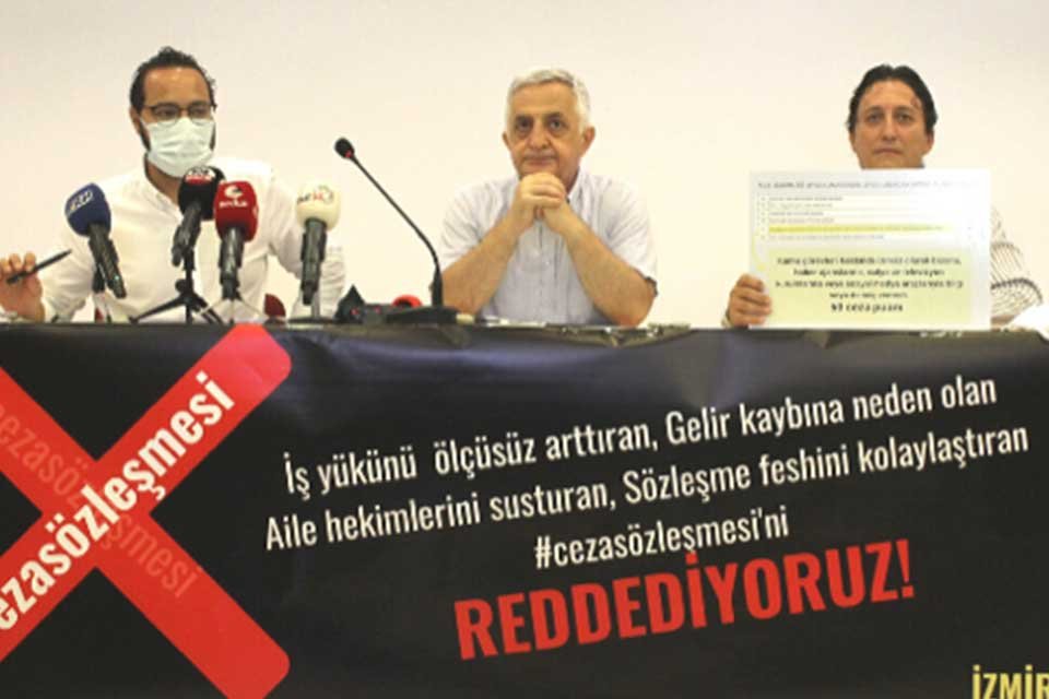 &lsquo;İş y&uuml;k&uuml;n&uuml; &ouml;l&ccedil;&uuml;s&uuml;z arttıran, gelir kaybına neden olan, Aile Hekimlerini