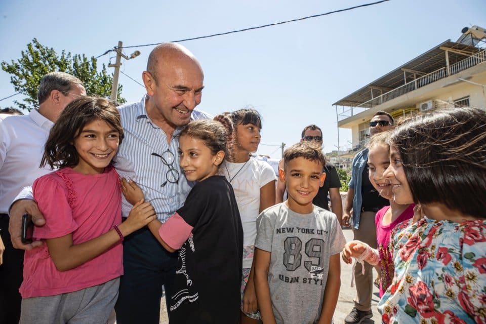 &nbsp;İzmir B&uuml;y&uuml;kşehir Belediye Başkanı Tun&ccedil; Soyer, Konak Belediye Başkanı Abd&uuml;l