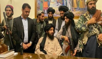 Taliban başkent Kabil'e girdi