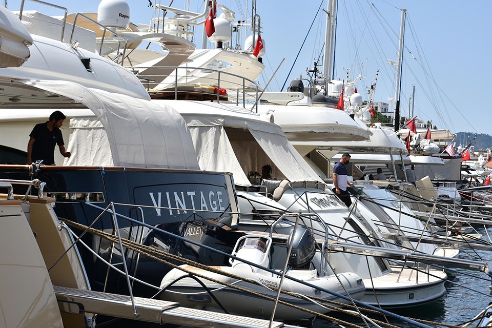 Marmaris (Muğla), (DHA)- KORONAVİR&Uuml;S tedbirleri kapsamında, İ&ccedil;işleri Bakanlığı'nın 81 il