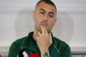 Fortuna Sittard'da forma giyen Burak Yılmaz, Instagram'dan yayınladığı mesaj sonrası