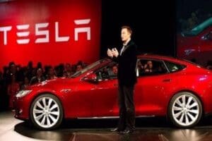 D&uuml;nyanın en b&uuml;y&uuml;k elektrikli otomobil şirketi Tesla, resmi Instagram hesabından