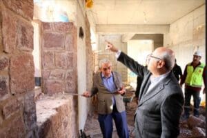 İzmir Valisi Yavuz Selim K&ouml;şger, İzmir İktisat Kongresi Binası yerine