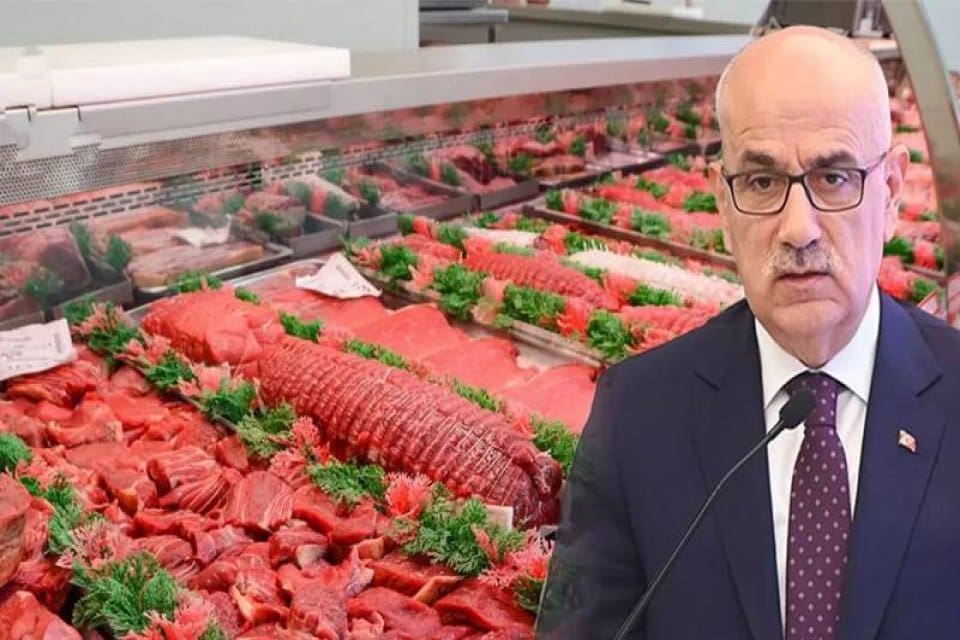 Tarım ve Orman Bakanı&nbsp;Vahit Kirişci, kırmızı et fiyatlarının gerilediğini, ileri