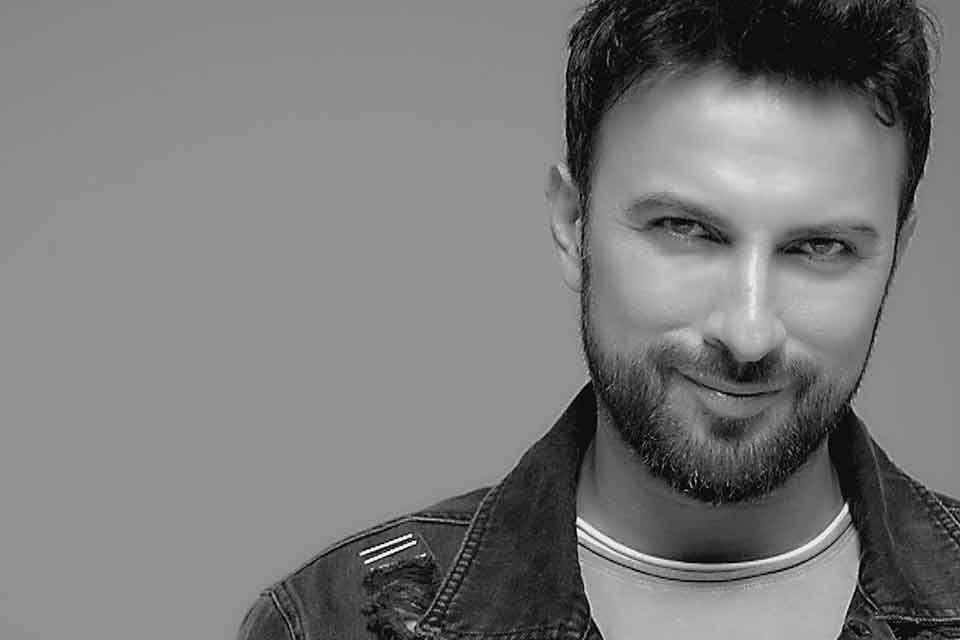 Megastar Tarkan, sanat hayatında 30'uncu yılı geride bıraktı. &Uuml;nl&uuml; sanat&ccedil;ı,