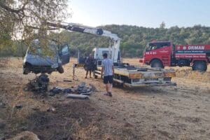 MUĞLA'nın Bodrum il&ccedil;esinde, kontrolden &ccedil;ıkarak tarlaya u&ccedil;an otomobilin s&uuml;r&uuml;c&uuml;s&uuml; Abdullah