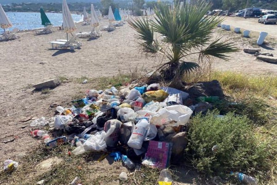 Kurban Bayramı tatilinde &ccedil;evre şehirlerden &ccedil;ok sayıda tatilciyi ağırlaşan dolayısıyla