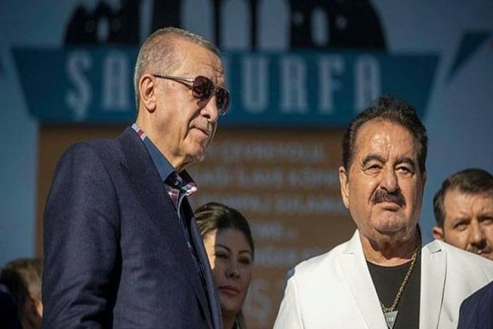 AK Parti'ye 4 kez milletvekili adaylık başvurusu yapan şarkıcı&nbsp;İbrahim Tatlıses,