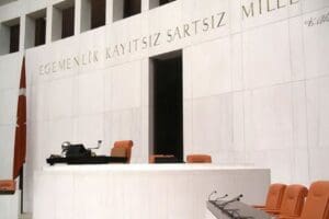 T&uuml;rkiye B&uuml;y&uuml;k Millet Meclisi (TBMM) 1 Ekim'e kadar tatile girdi.