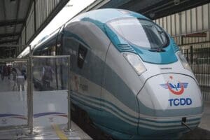 TCDD, y&uuml;ksek hızlı tren (YHT) biletlerinin fiyatlarına yaklaşık y&uuml;zde 15
