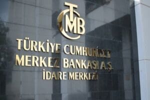 Reuters'a bilgi veren iki bankacı, TCMB'nin bankalara, menkul kıymet tesisine