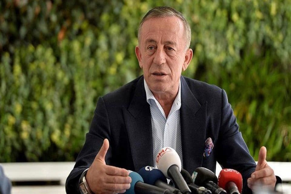 İstanbul'da kalp krizi ge&ccedil;iren 68 yaşındaki iş insanı Ali Ağaoğlu,