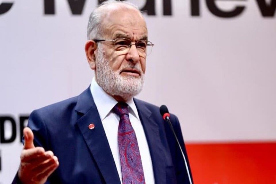 Temel Karamollaoğlu, Cumhur İttifakı&rsquo;na katılacağına y&ouml;nelik iddialarına ilişkin olarak sessizliğini