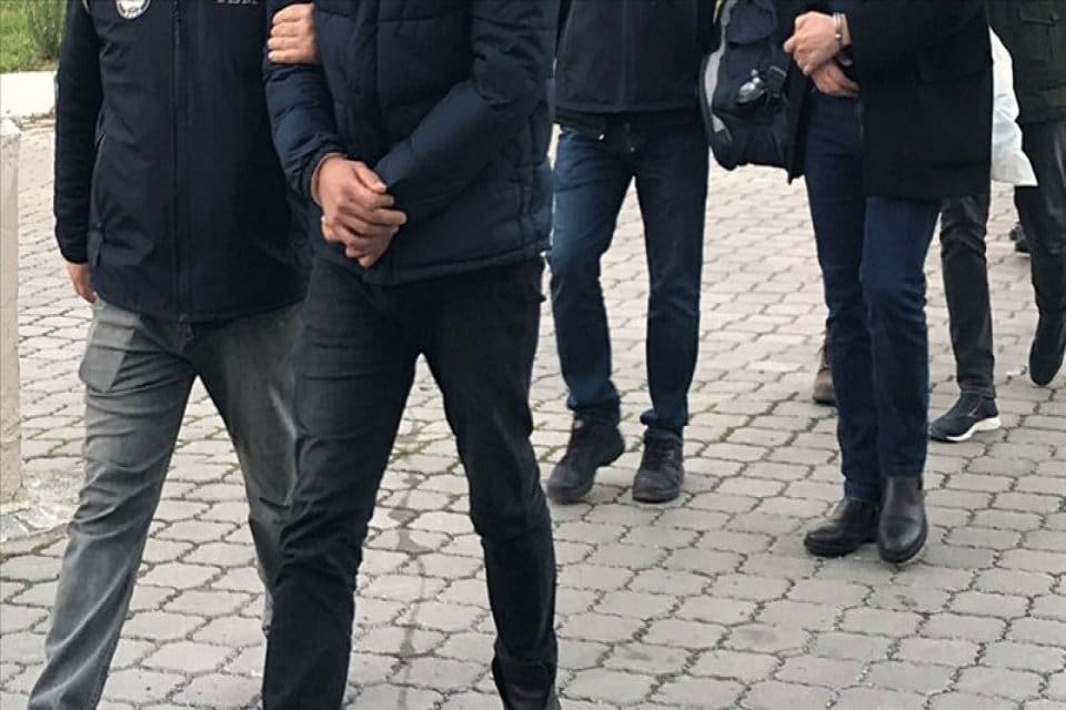 Şırnak'ta ter&ouml;r &ouml;rg&uuml;tleri PKK ve FET&Ouml;'ye y&ouml;nelik d&uuml;zenlenen operasyonlarda 4