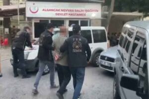 İZMİR'de, PKK/PYD adına faaliyet y&uuml;r&uuml;ten Suriye uyruklular ile sosyal medyadan