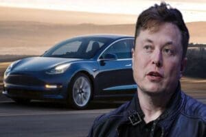 Elon Musk'ın sahibi olduğu elektrikli otomobil markası Tesla'yla ilgili bir