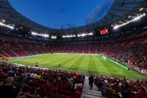 T&uuml;rkiye Futbol Federasyonu, 9 Kasım'dan itibaren profesyonel liglerde statlara tam