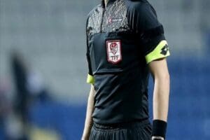 TFF iki &uuml;st klasman hakem ile bir &uuml;st klasman yardımcı