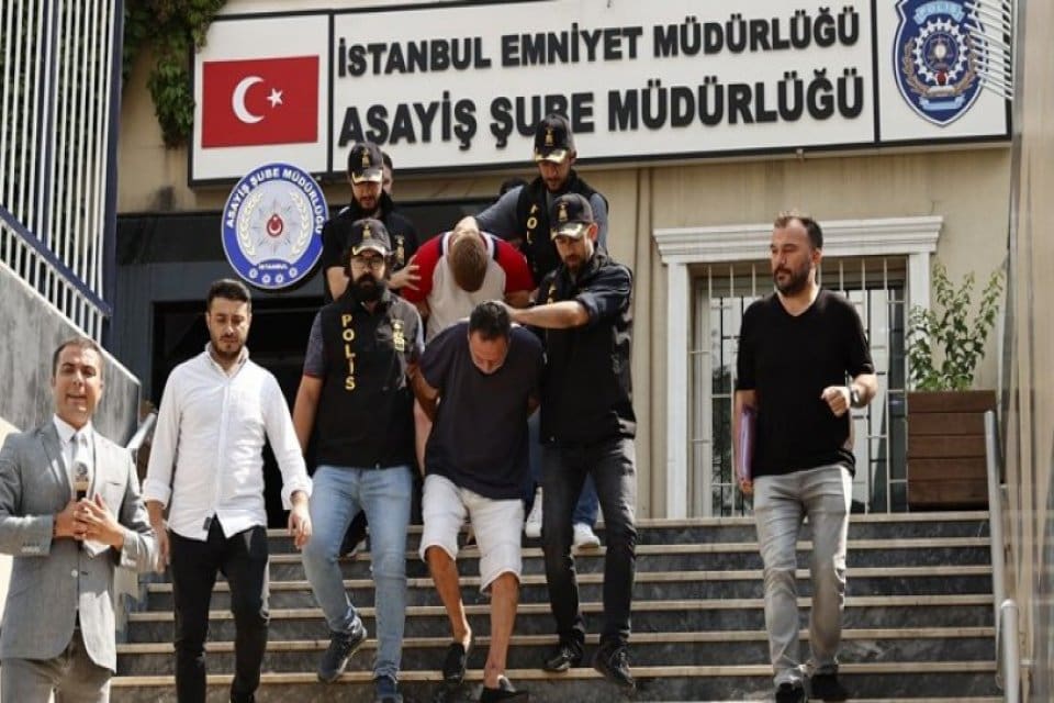 TFF binasına d&uuml;zenlenen silahlı saldırıyla ilgili hakim karşısına &ccedil;ıkan 2